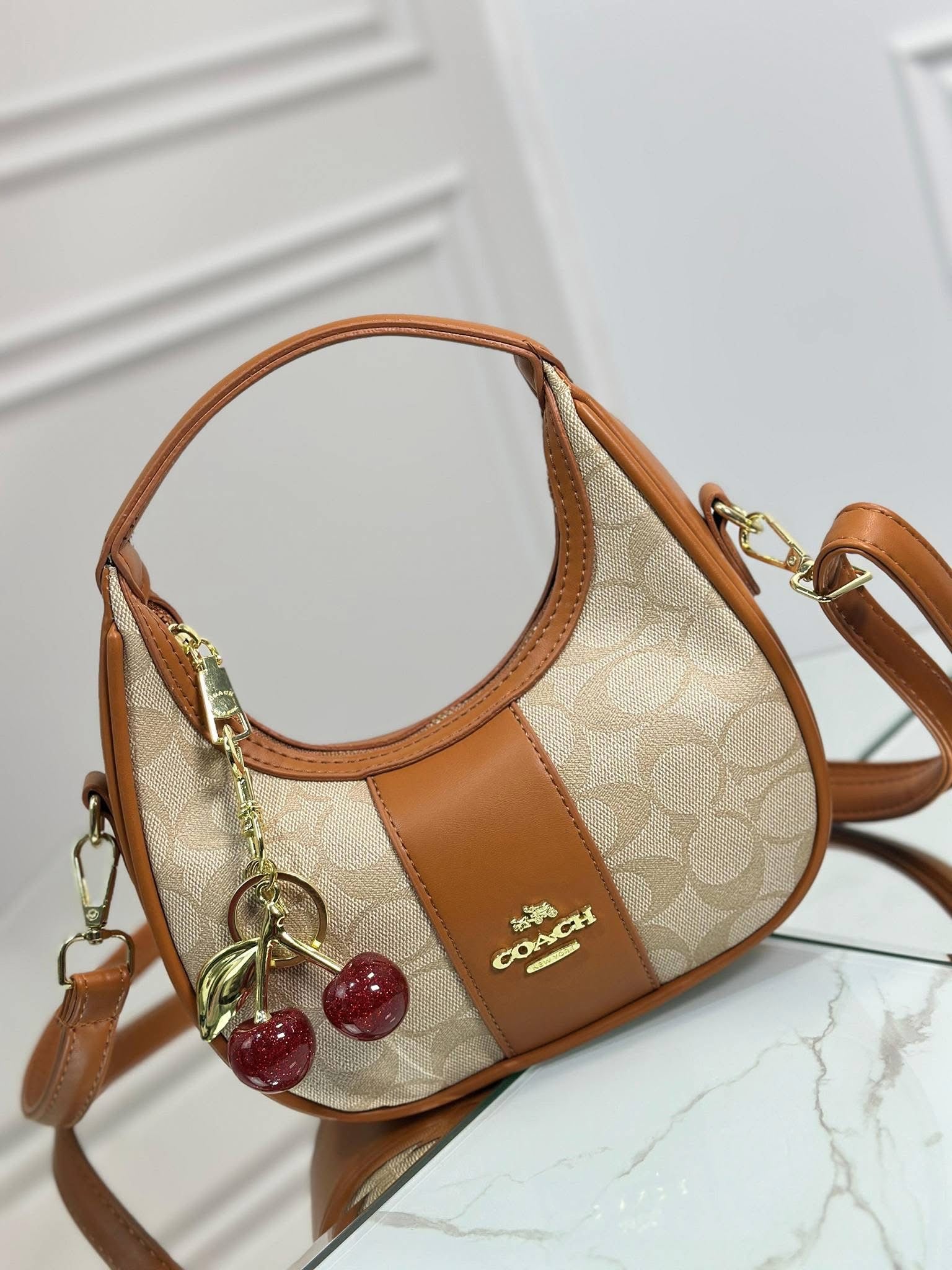 Cartera Coach Mini de Dama con Correa